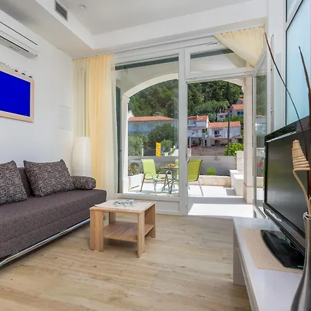 Kogo Apartment