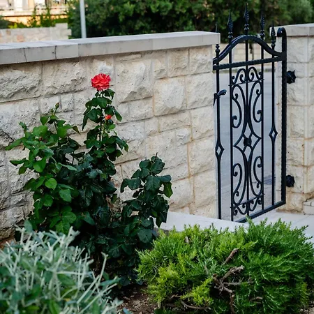 Kogo Διαμέρισμα Χβαρ