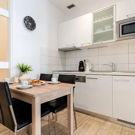 Daire Kogo Hvar Town